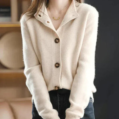 Aria | Cardigan comodo con bottoni